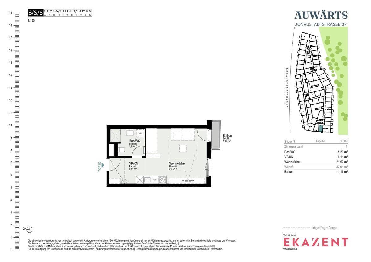 Grundriss einer kleinen Wohnung mit Wohnküche, Bad und Balkon, inklusive Flächenangaben.