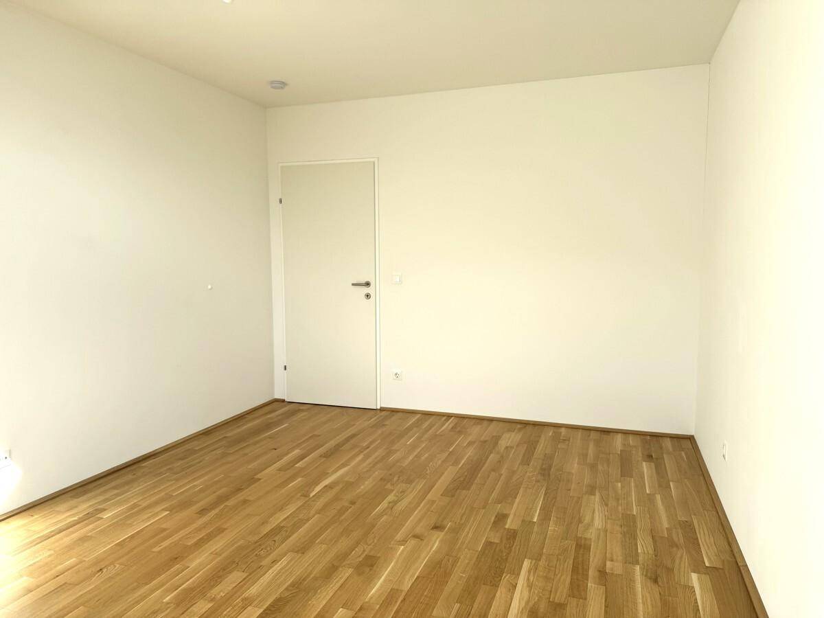 Schlafzimmer 1.1