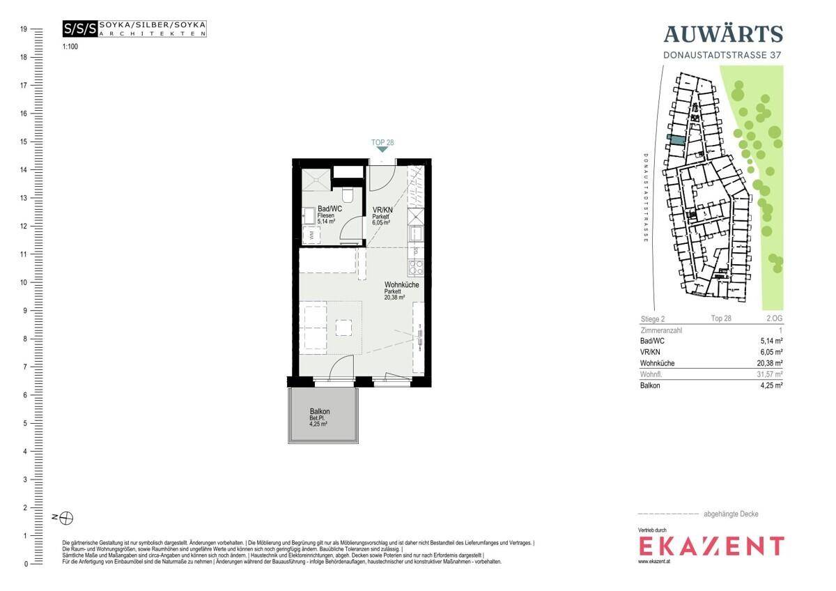 Grundriss der Wohnung TOP 28 mit Wohnküche, Bad und Balkon, inklusive Flächenangaben.