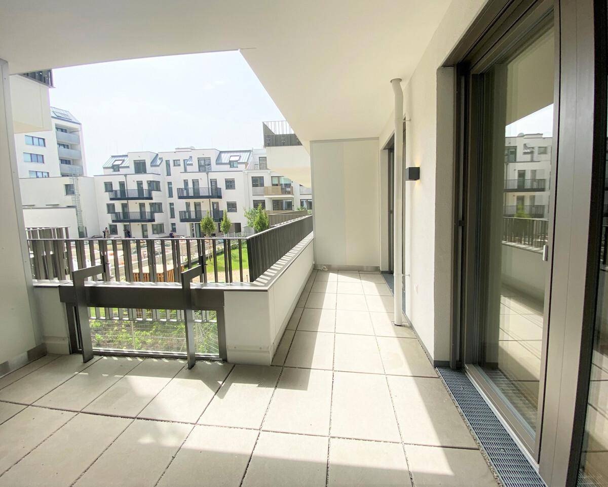 Loggia 3
