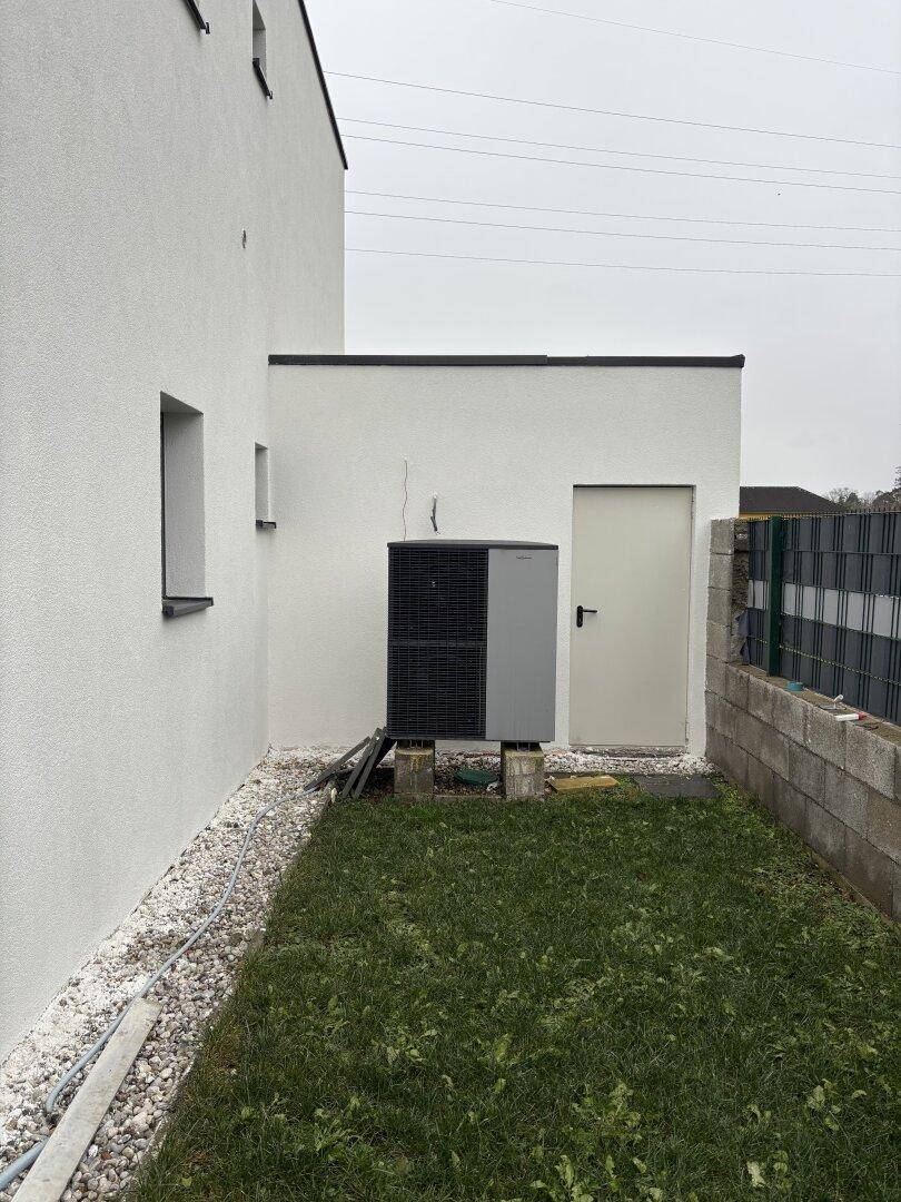 Modernes Zweifamilienhaus in Wels/ Unterhart – pohled 6