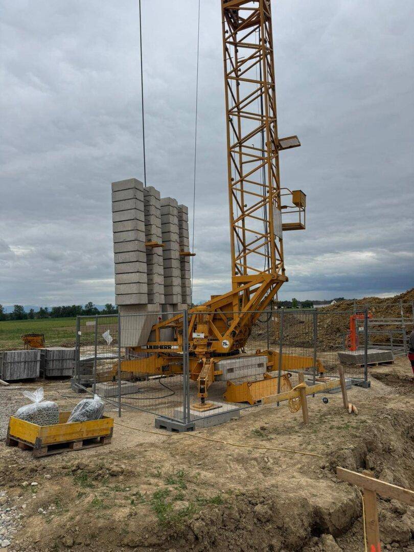 BAUSTART ERFOLGT - NUR NOCH 5 EINHEITEN FREI - großzügige Gartenflächen ab 342 m² - 10 Einheiten verfügbar - (Förderung möglich) - MUSTERHAUS VORHANDEN - Ansicht 2
