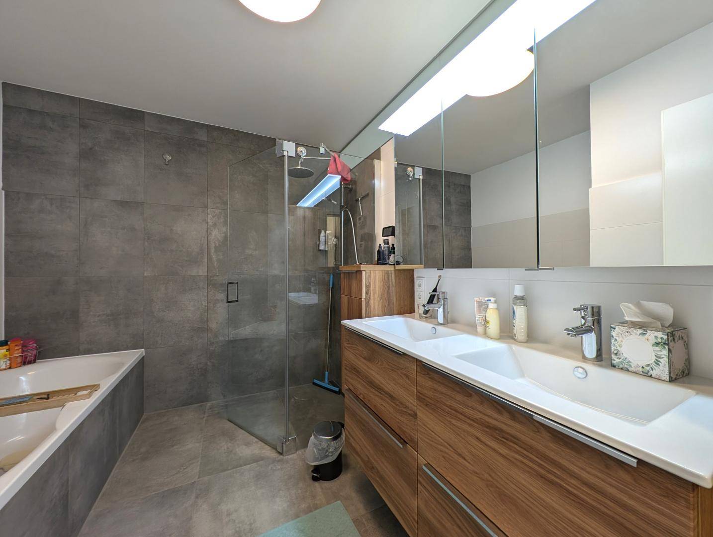 Badezimmer 1