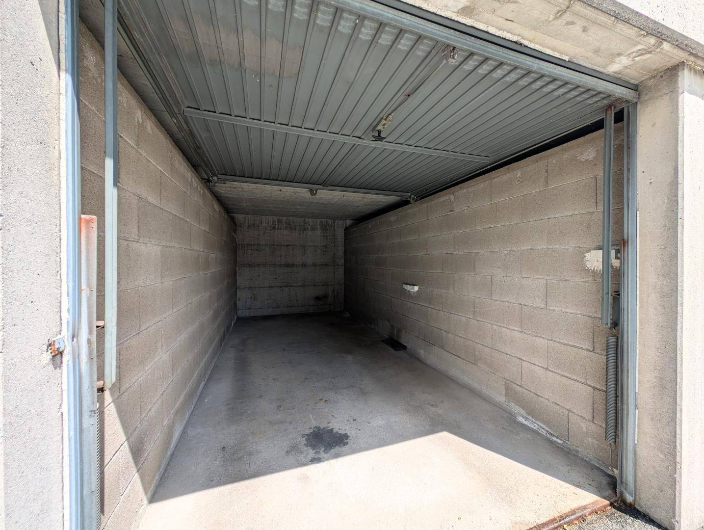 Garagenbox Foto 1