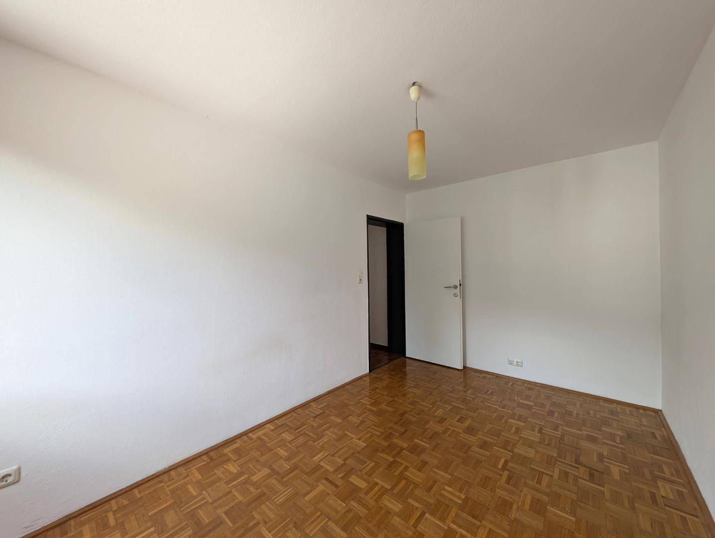 Schlafzimmer 1 Foto 1