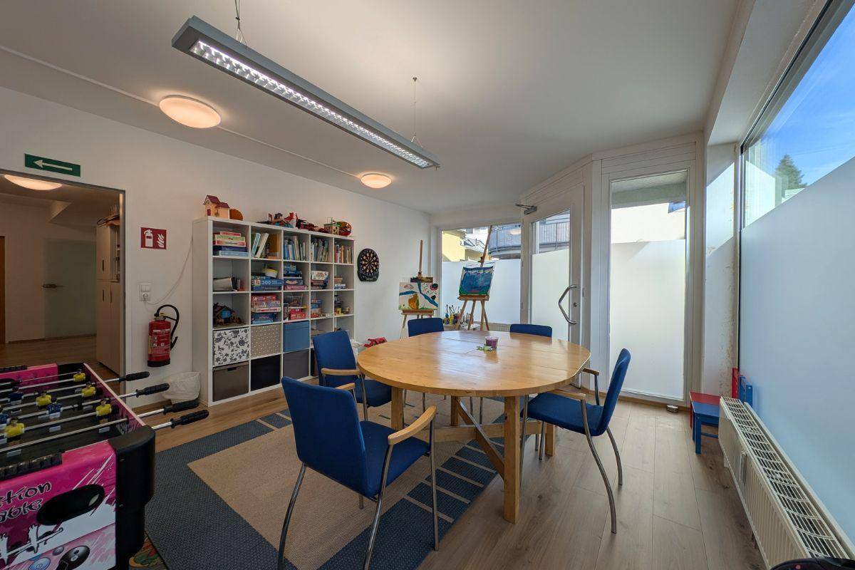 Helles Büro, Geschäftsfläche inkl. 2 Tiefgaragenstellplätze in Schwaz - Ansicht 3