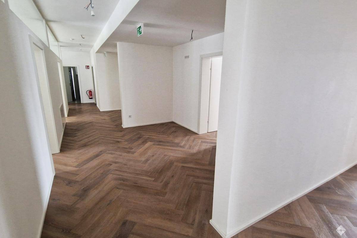 HoelzlHubnerImmobilien