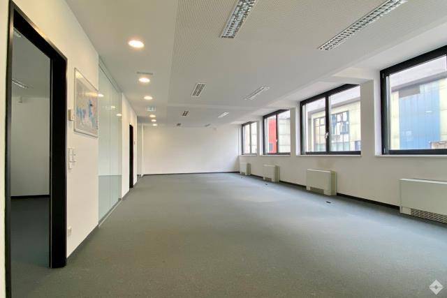 HoelzlHubnerImmobilien
