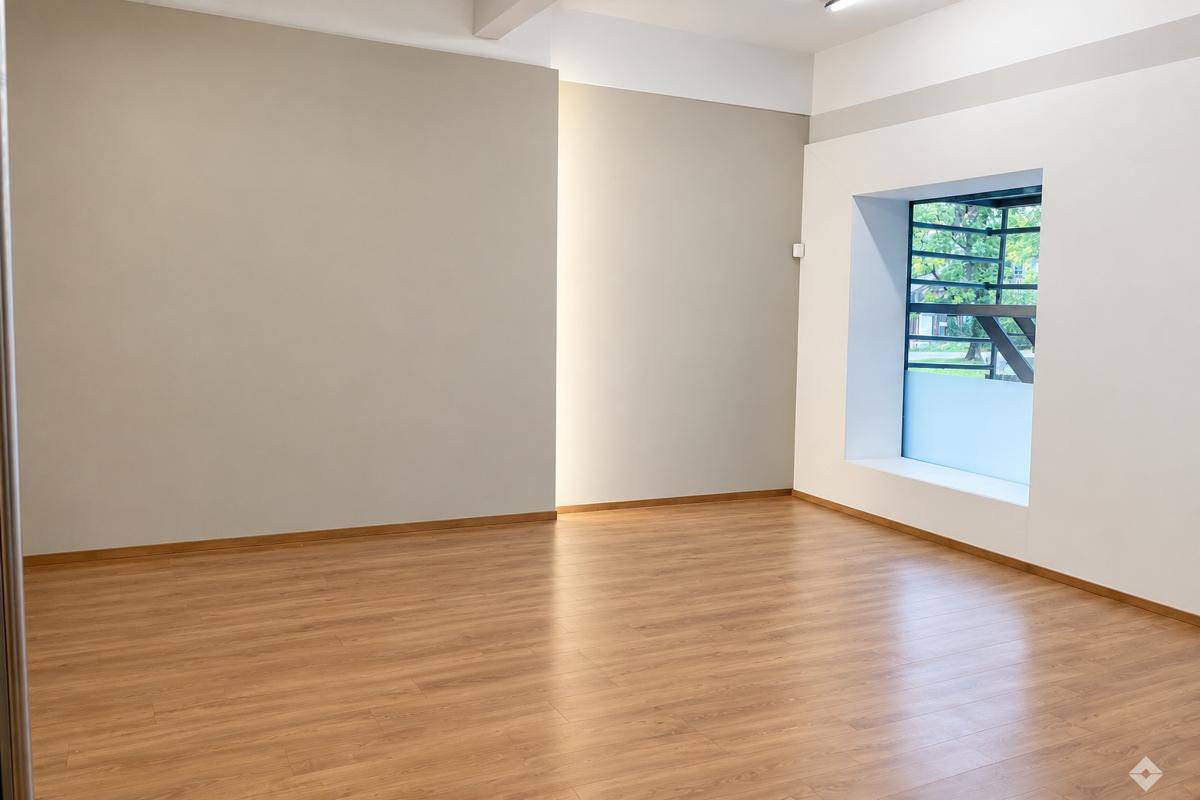 hoelzhubnerimmobilien-bergheim-buero