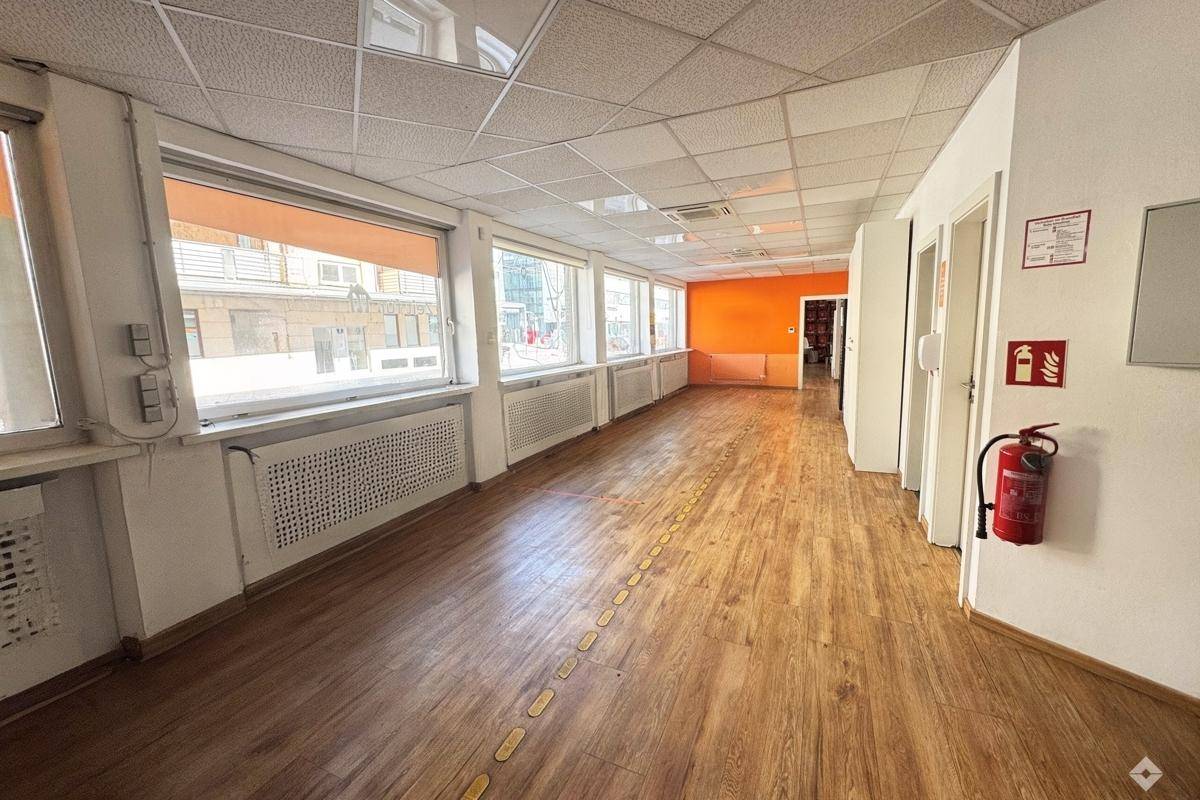 HoelzlHubnerImmobilien