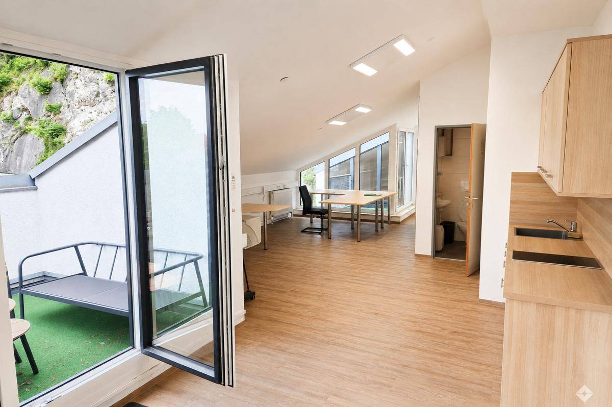 Bürofläche im Dachgeschoss mit 2 Terrassen - Widok 2