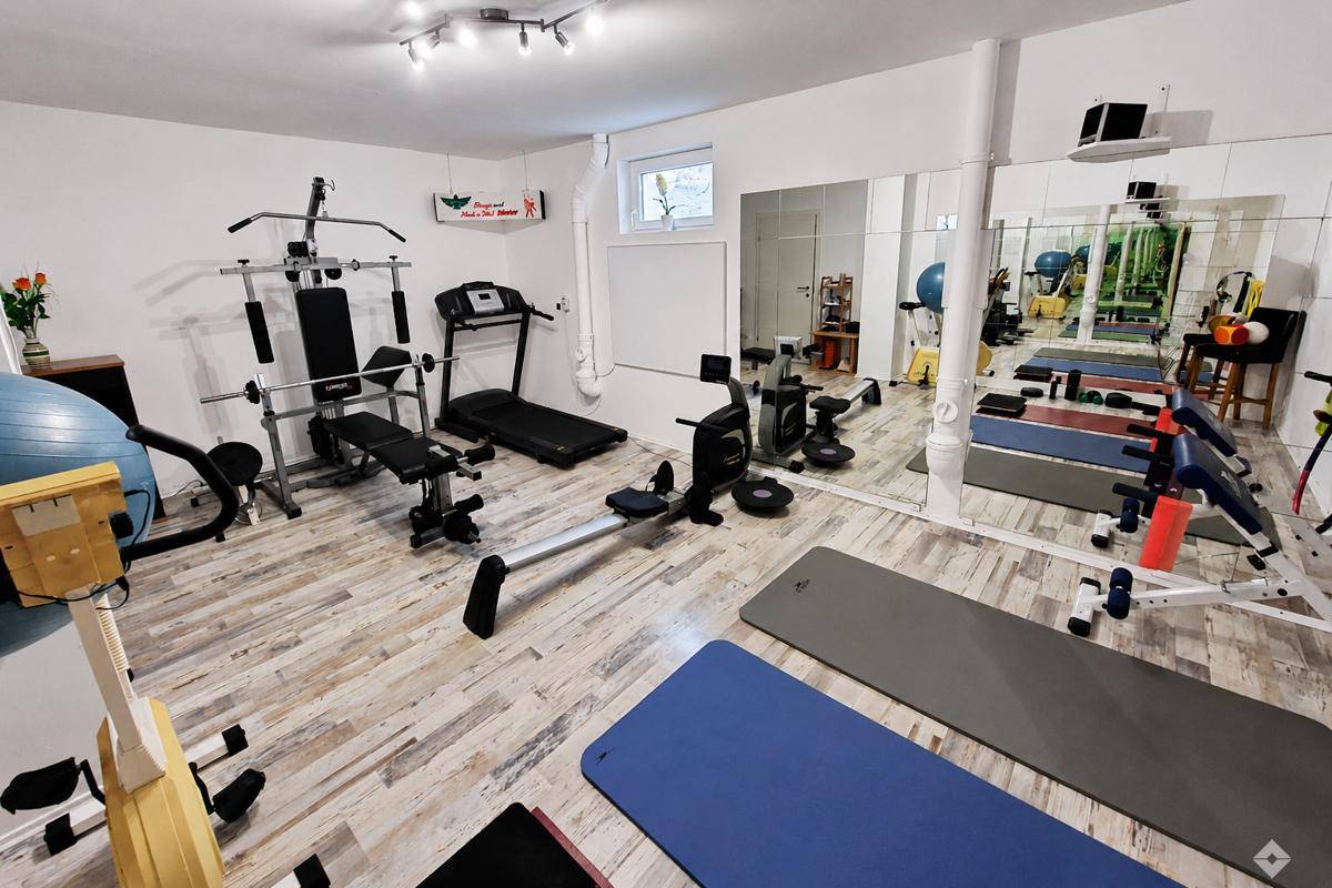 Wohnen mit Pool und moderner Haustechnik - Ansicht 6