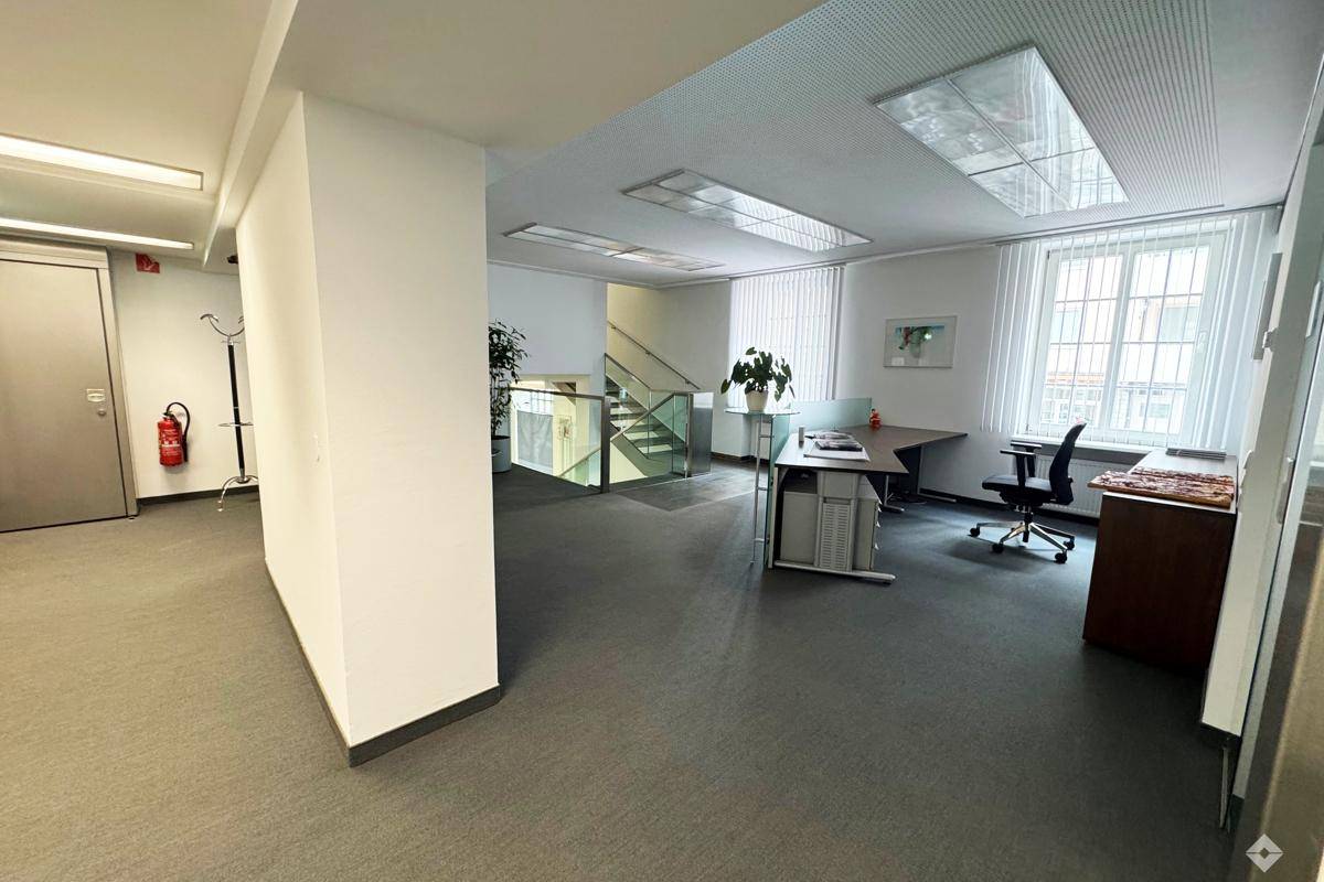 HoelzlHubnerImmobilien