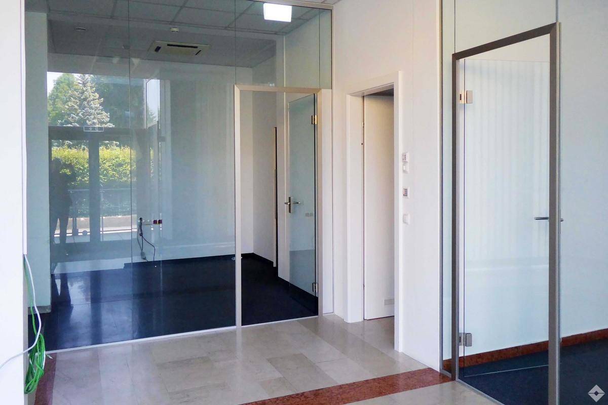 hoelzl hubner immobilien grosszuegige bueroflaeche