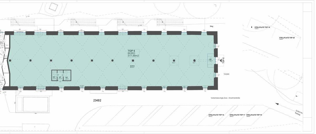 Grundrissplan eines großen Bürobereichs mit 517m² und mehreren Stellplätzen im Außenbereich.