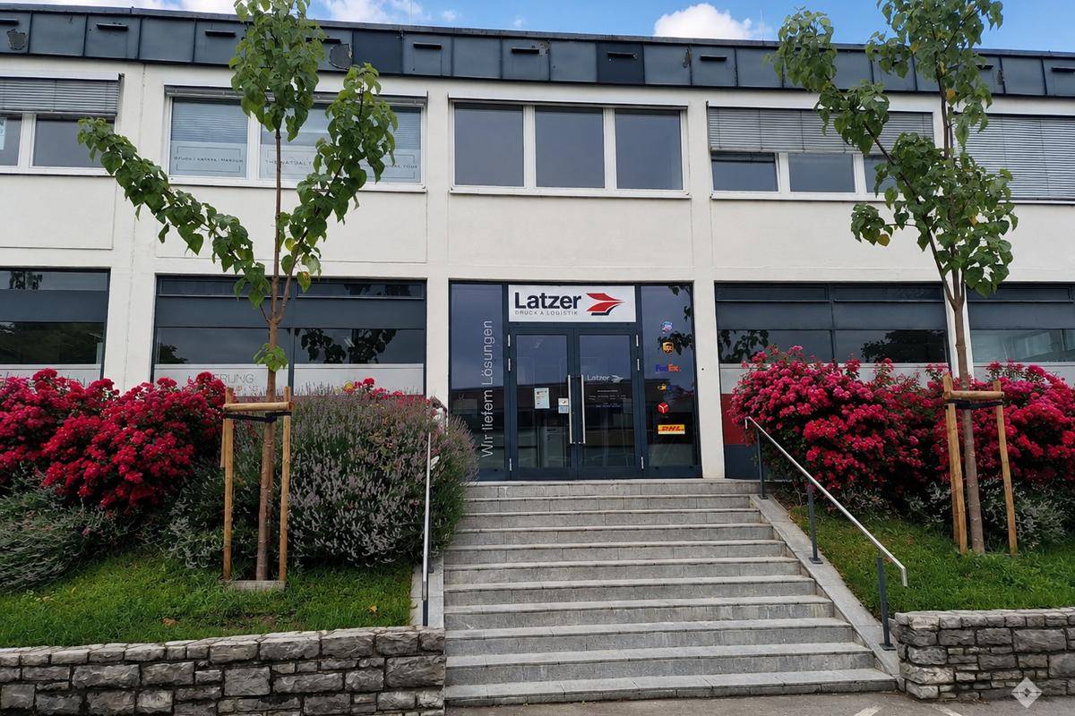 Gewerbefläche mit Büroeinheiten in guter Lage – pohled 2