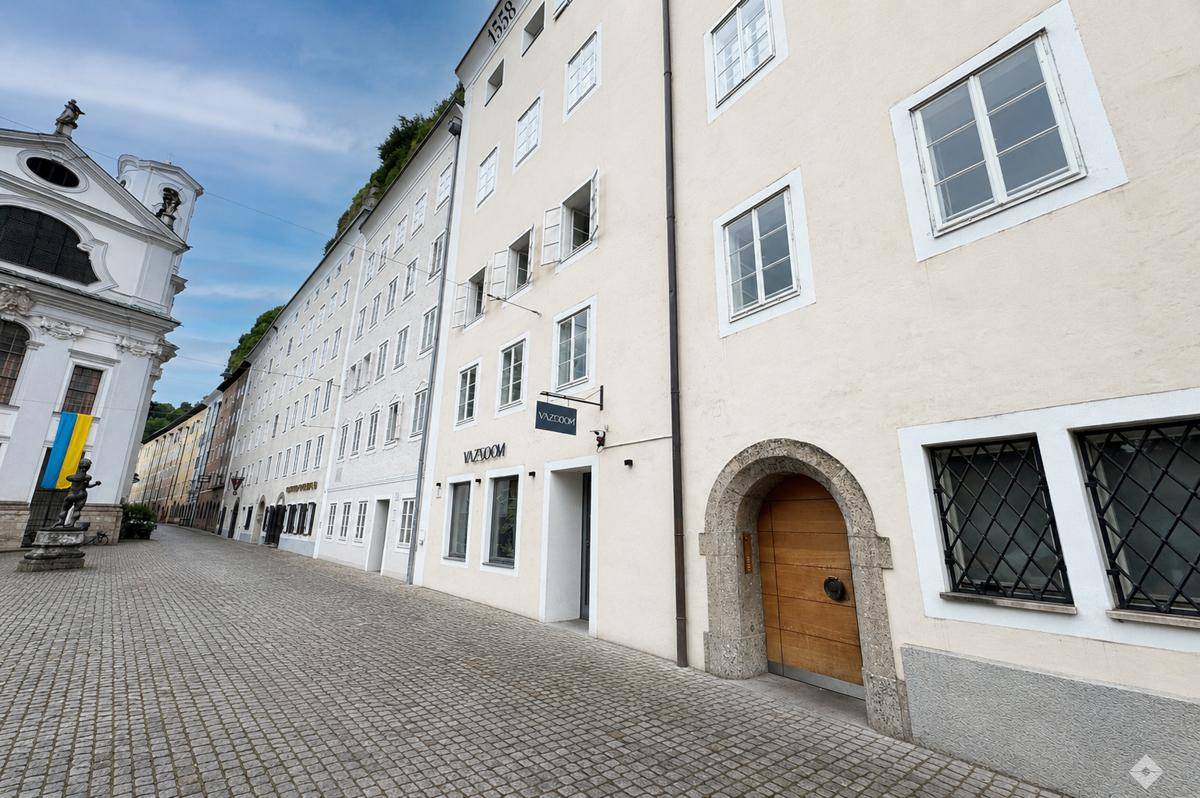 Exklusives Altstadtbüro mit Galerie, historischem Gewölbe und modernster Ausstattung - Widok 2