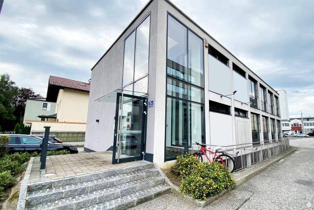 HoelzlHubnerImmobilien