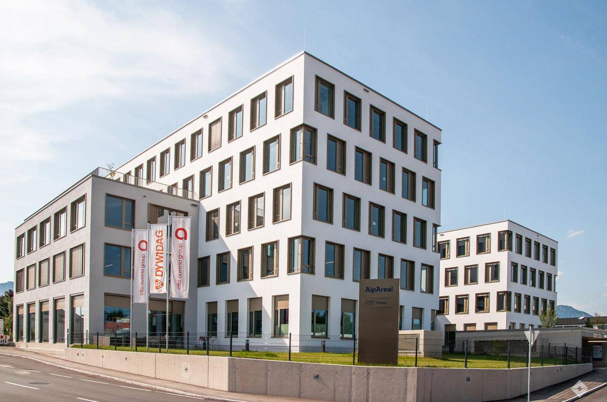 Moderne Bürofläche mit Terrasse im "AlpAreal" Salzburg - Ansicht 2