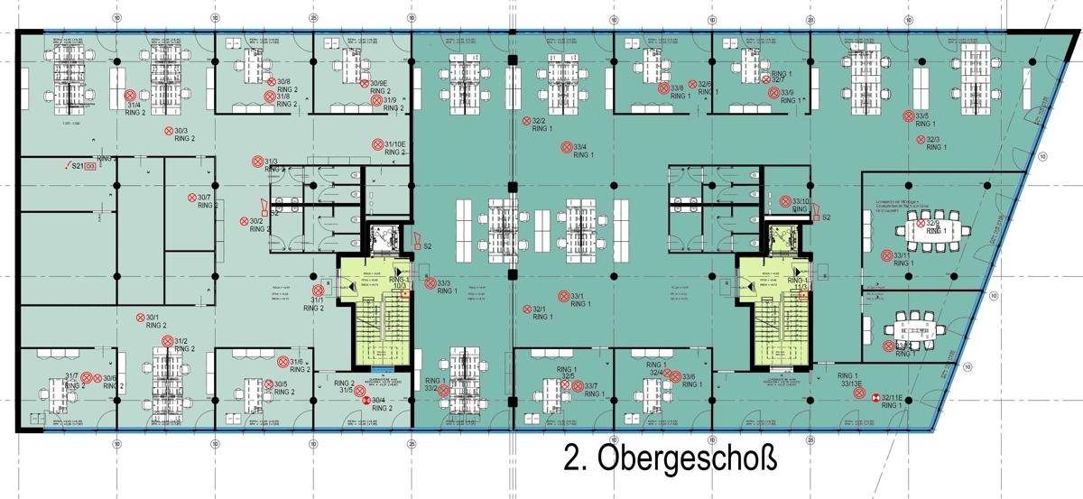 Grundriss des zweiten Obergeschosses mit flexiblen Büroeinheiten und zwei Treppenhäusern, inklusive Aufzug.