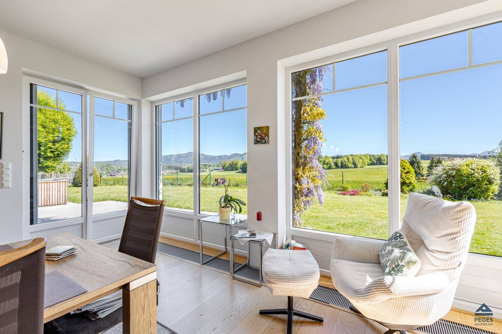 Einzigartige Wohlfühloase mit Sauna und Weitblick - Wallersee – pohled 4