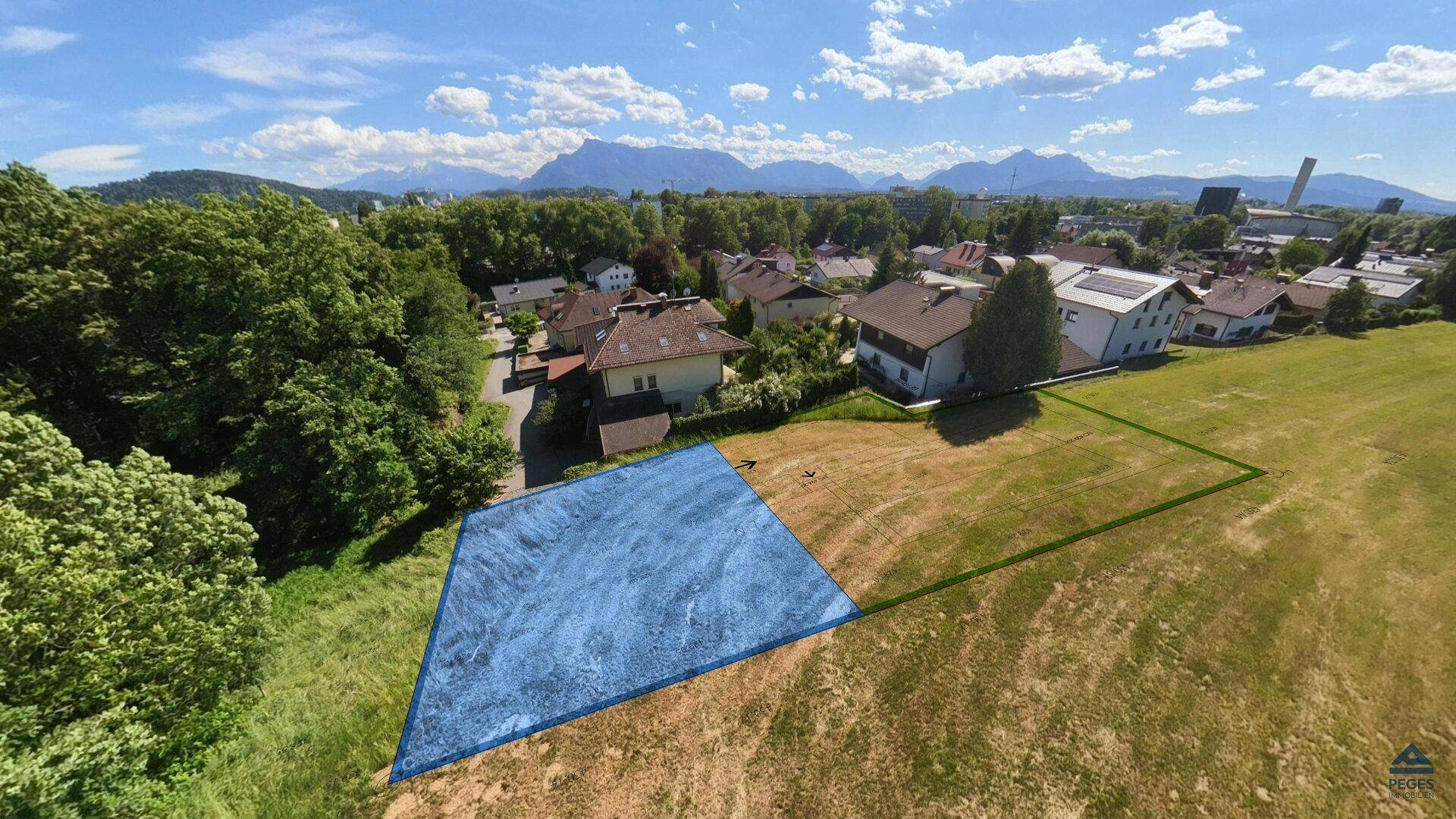 Ansicht - nach Süden; Grundstücksgrenze skizziert