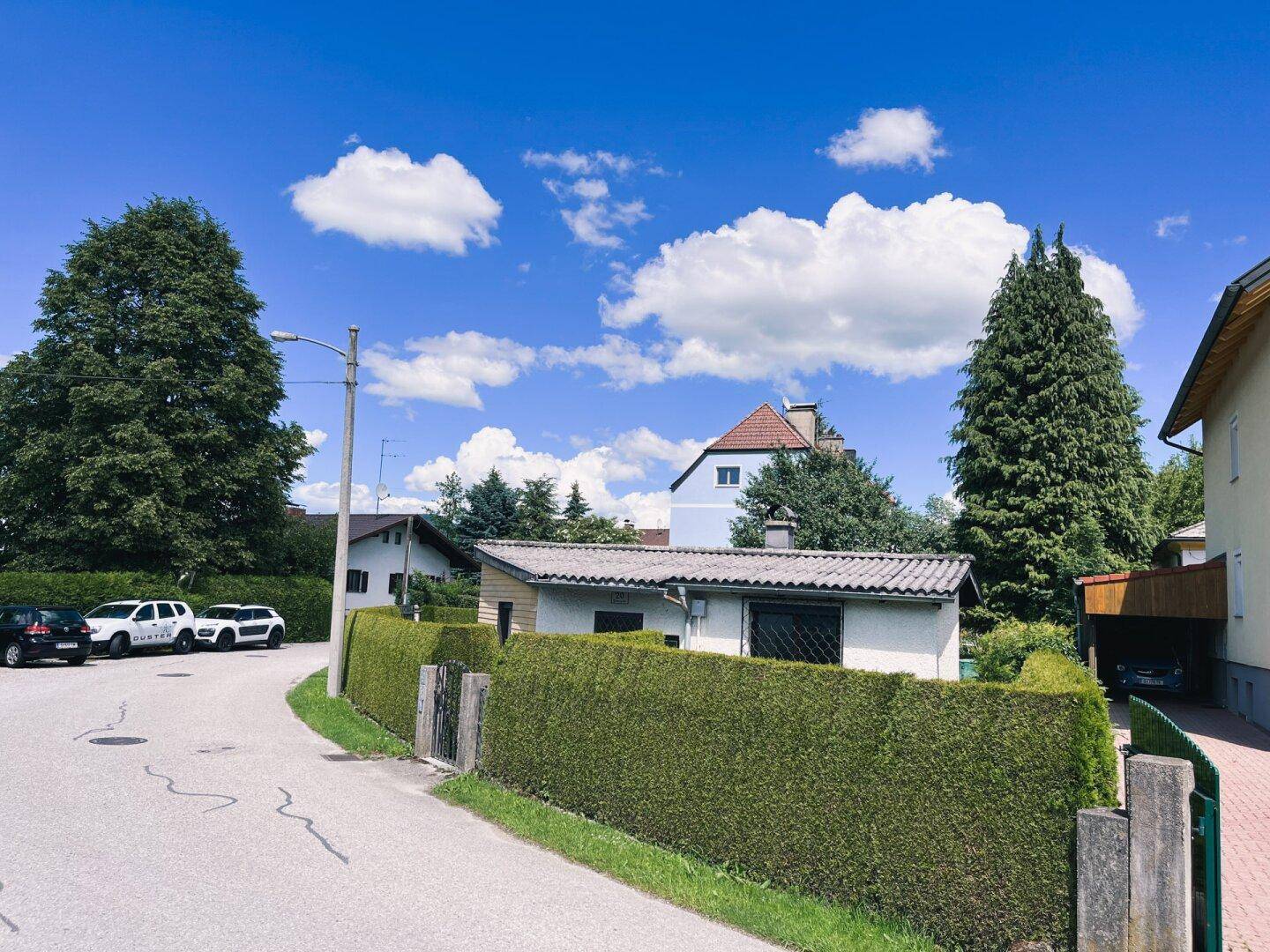 Grundstück von außen