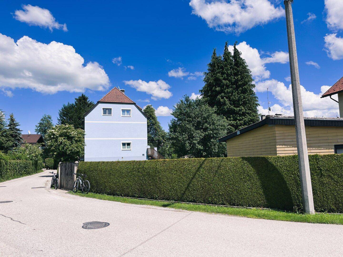 Grundstück von außen