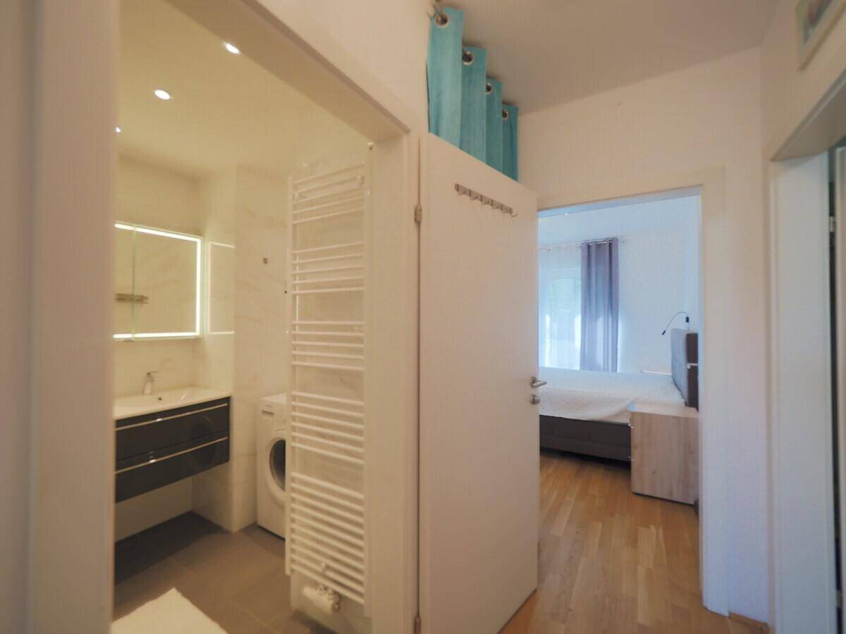 Blick Badezimmer Schlafzimmer