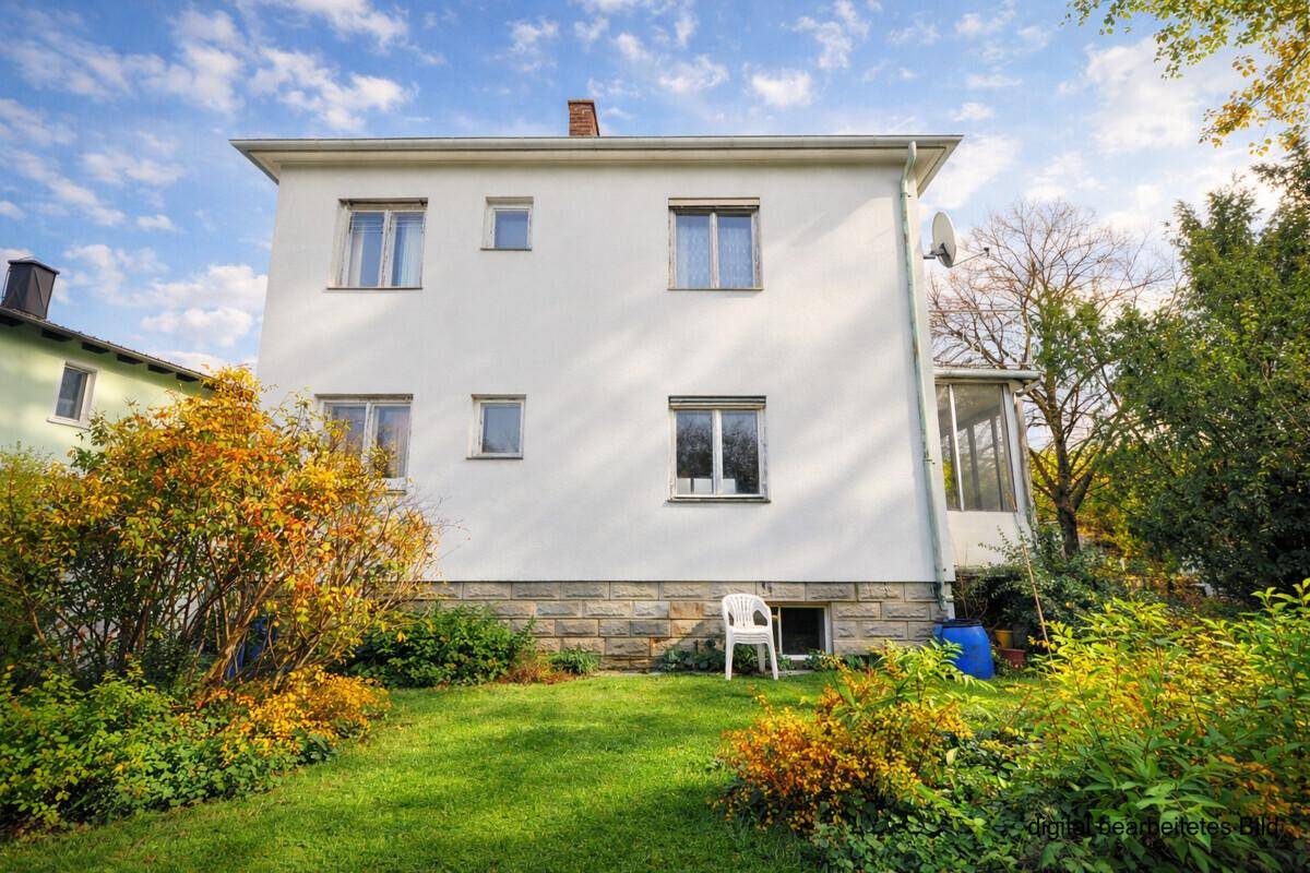 Zeitloses Einfamilienhaus (general-sanierungsbedürftig) auf großem Grundstück in schönem Wohngebiet - Widok 2