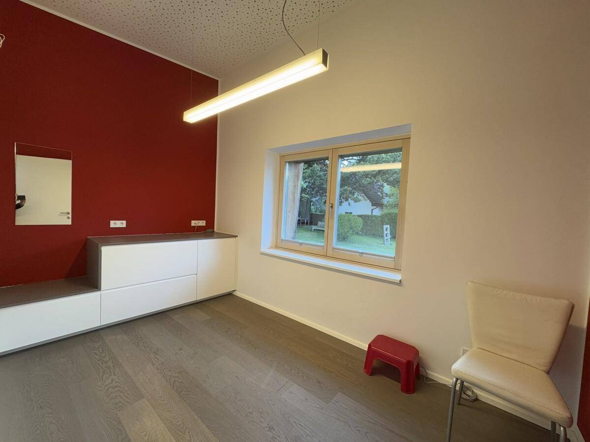 Zimmer Nebenhaus