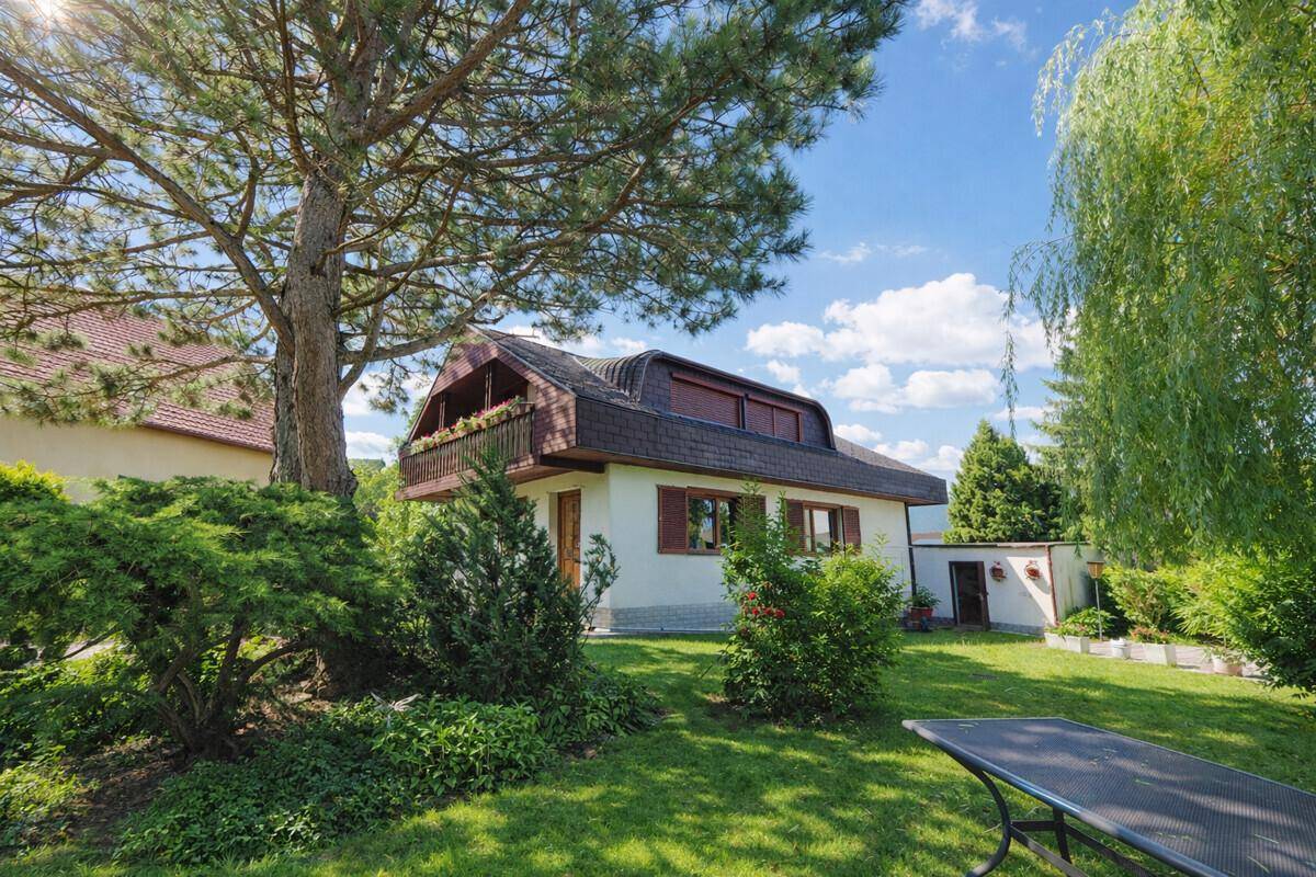 Ihr Sommerrefugium nahe Wien mit 1300 m² Garten – Pool, Obstgarten und Natur genießen - Ansicht 2