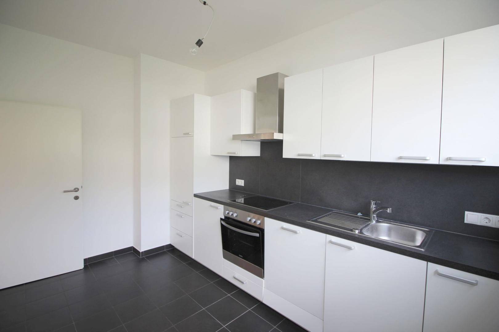 "CHARMANTE 3,5-ZIMMER-WOHNUNG IN BESTER LAGE VON MARIATROST –IDEAL ZUM WOHNEN UND WOHLFÜHLEN" - Ansicht 3