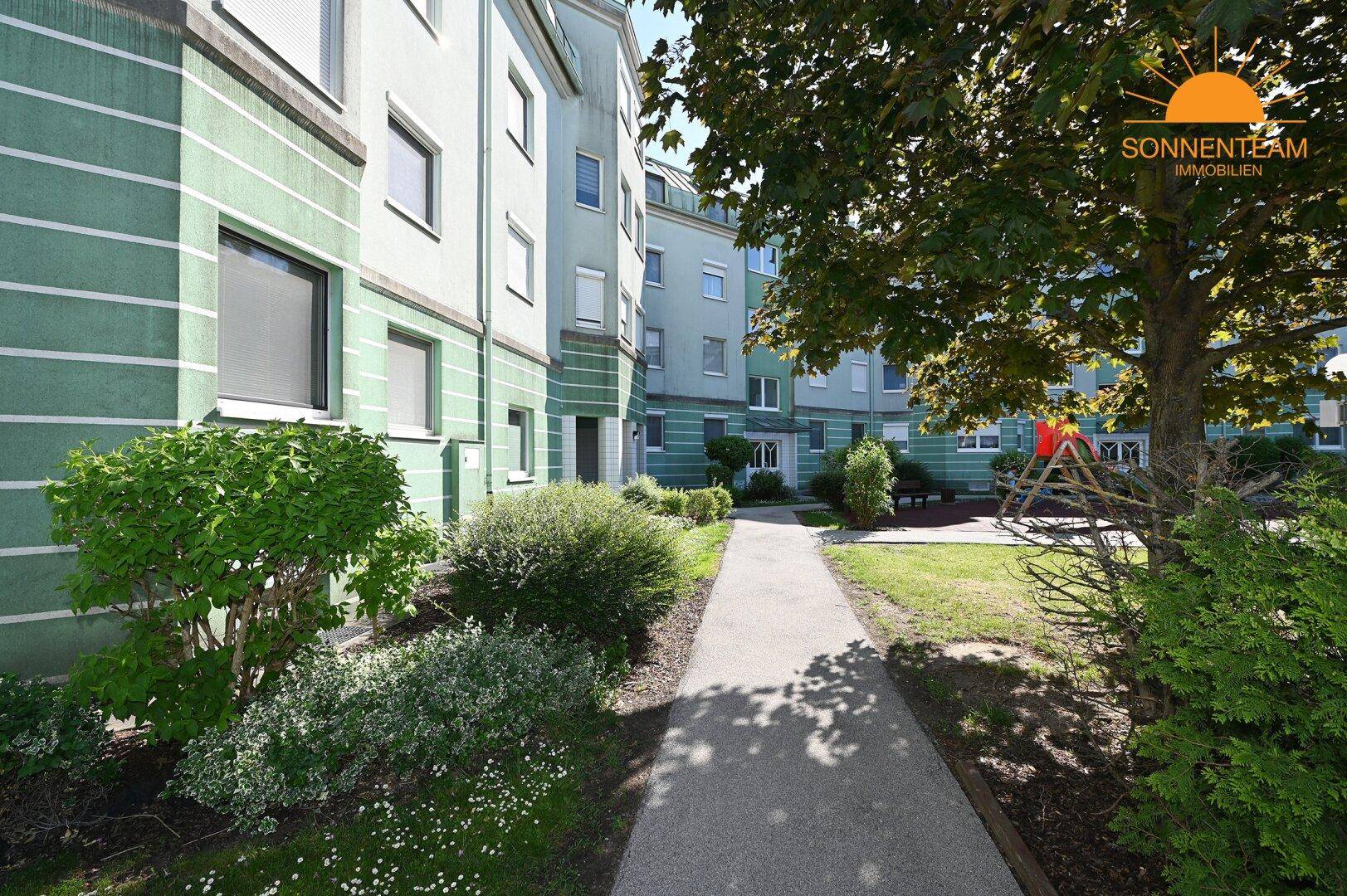 Charmante 2-Zimmer-Dachgeschosswohnung mit Garage in Ebergassing - Ansicht 3
