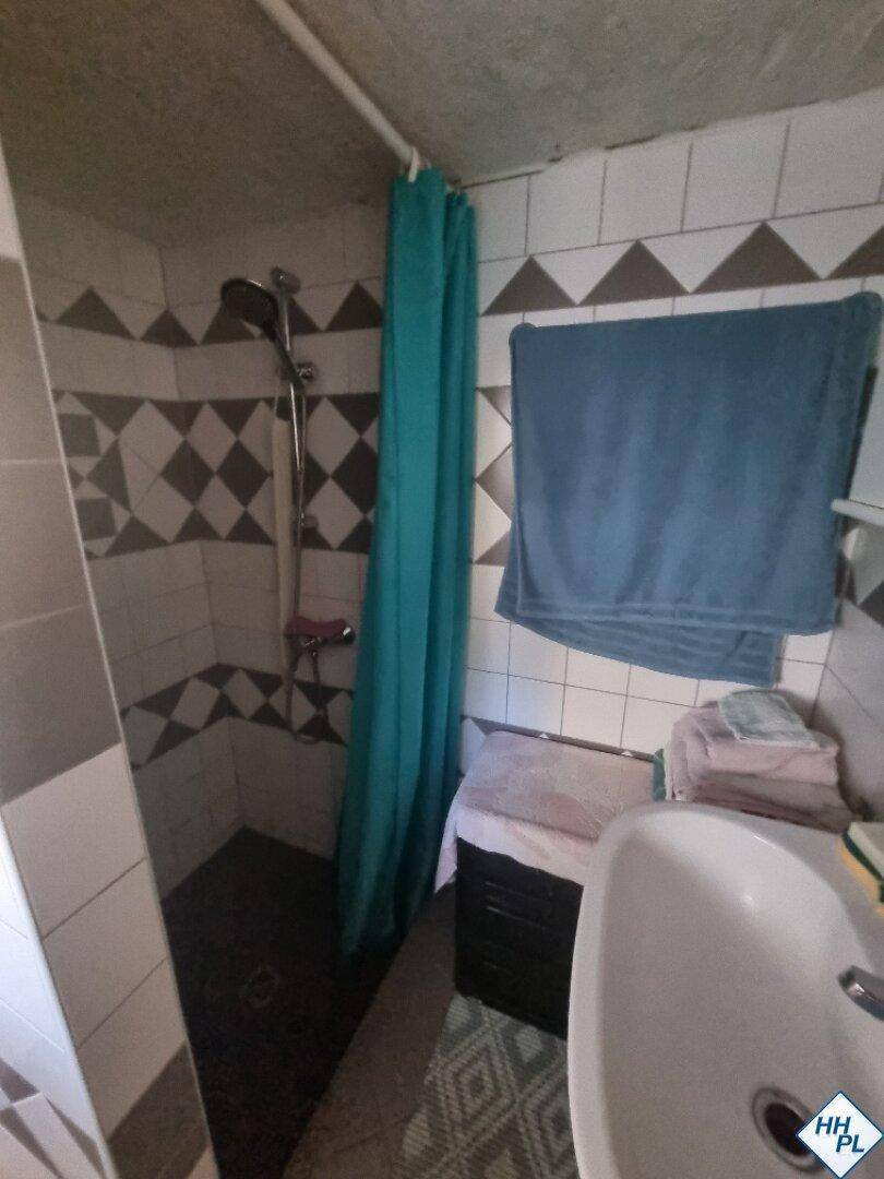 Dusche im Keller