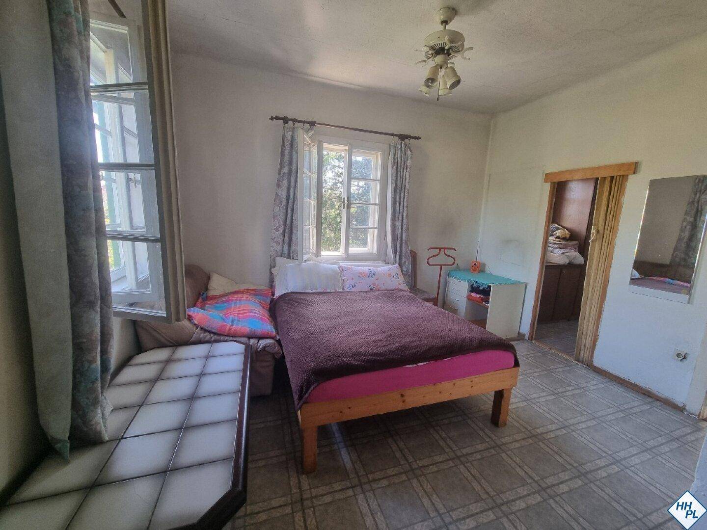 Schlafzimmer im OG