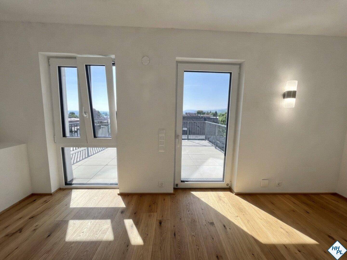 DG / Ausgang zur Dachterrasse