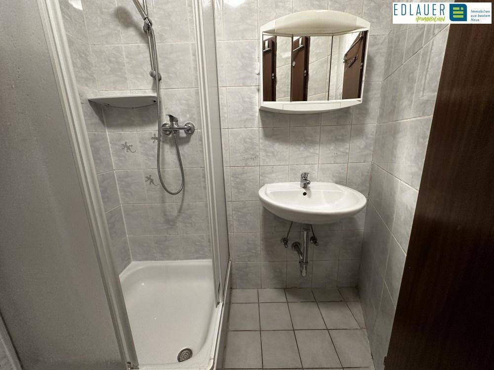 Badezimmer (2)