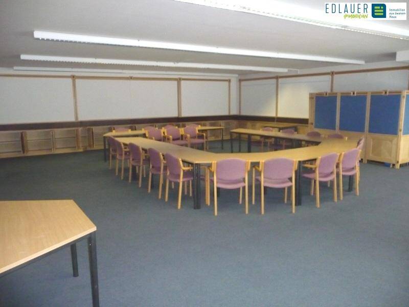 Großzügiger Sitzungssaal/Büro im Zentrum von Melk zu vermieten! - Ansicht 2