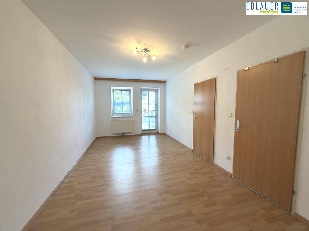 Wohn/Schlafzimmer