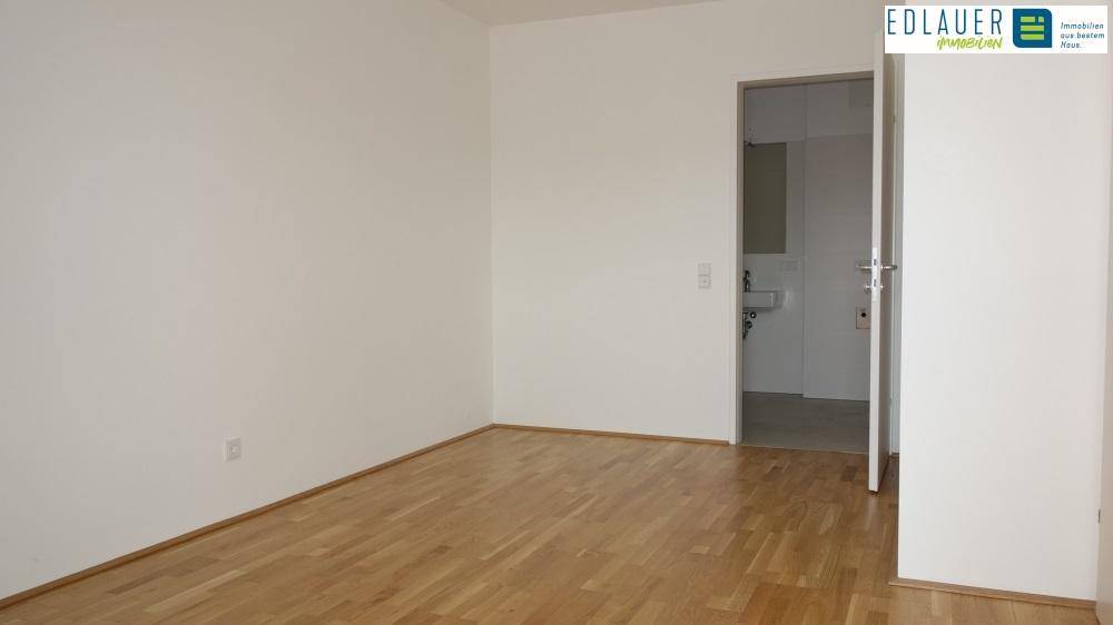 Schlafzimmer (2)