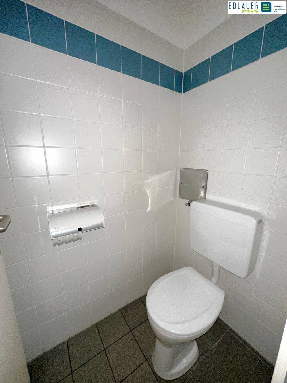 WC (1)