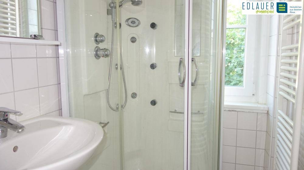 Badezimmer (2)