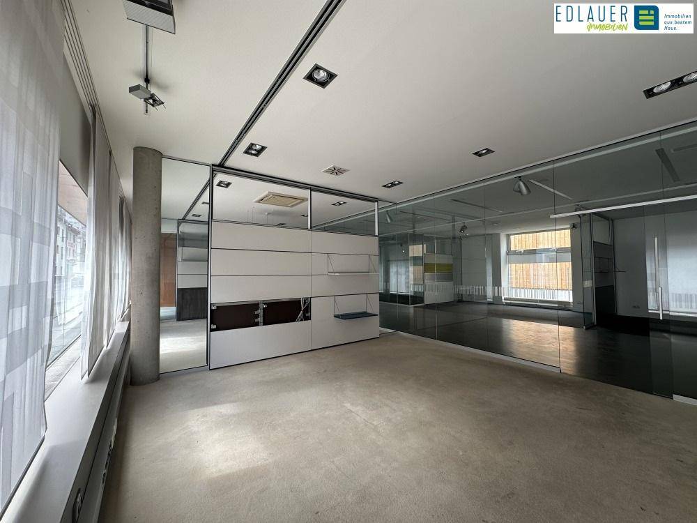 Büro 1