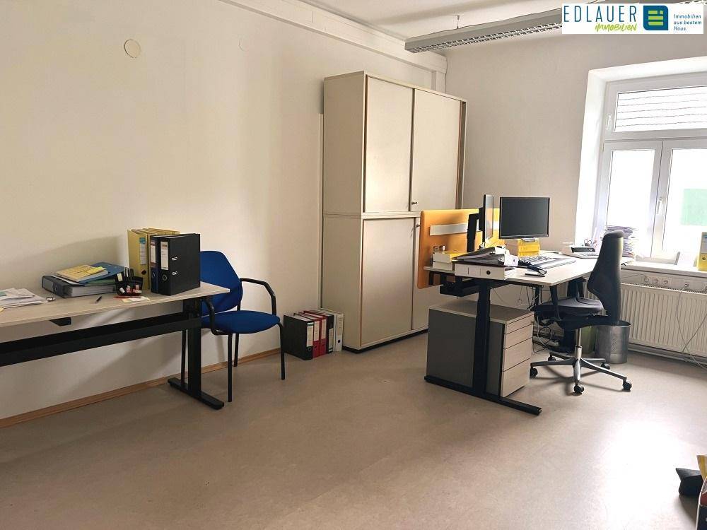 Büro 2