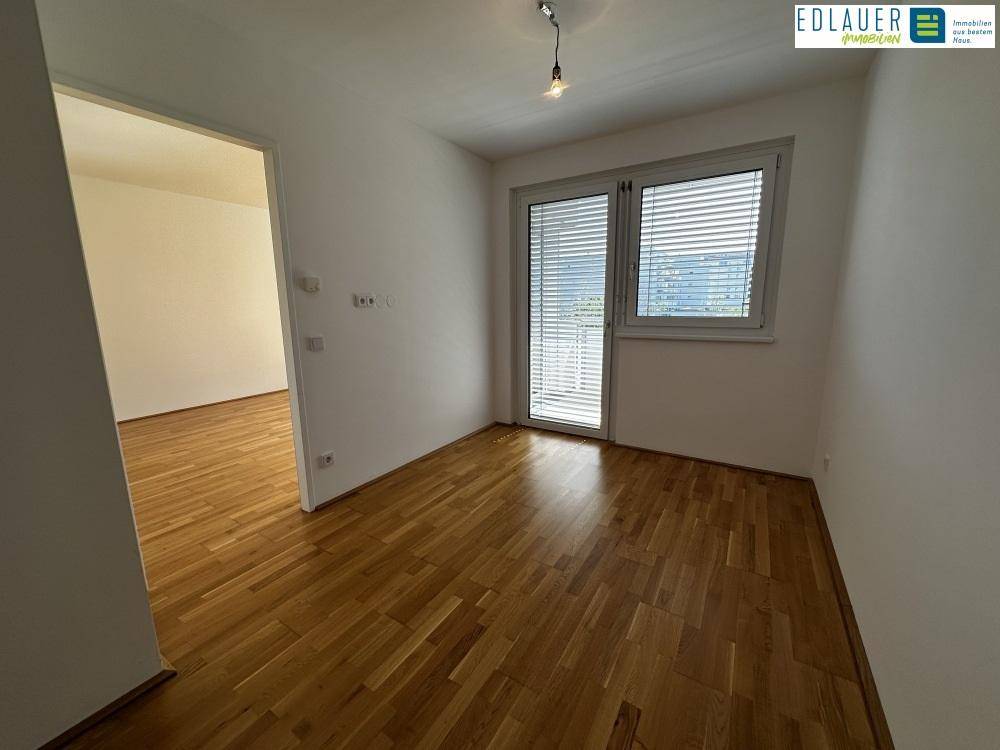 Schlafzimmer (2)