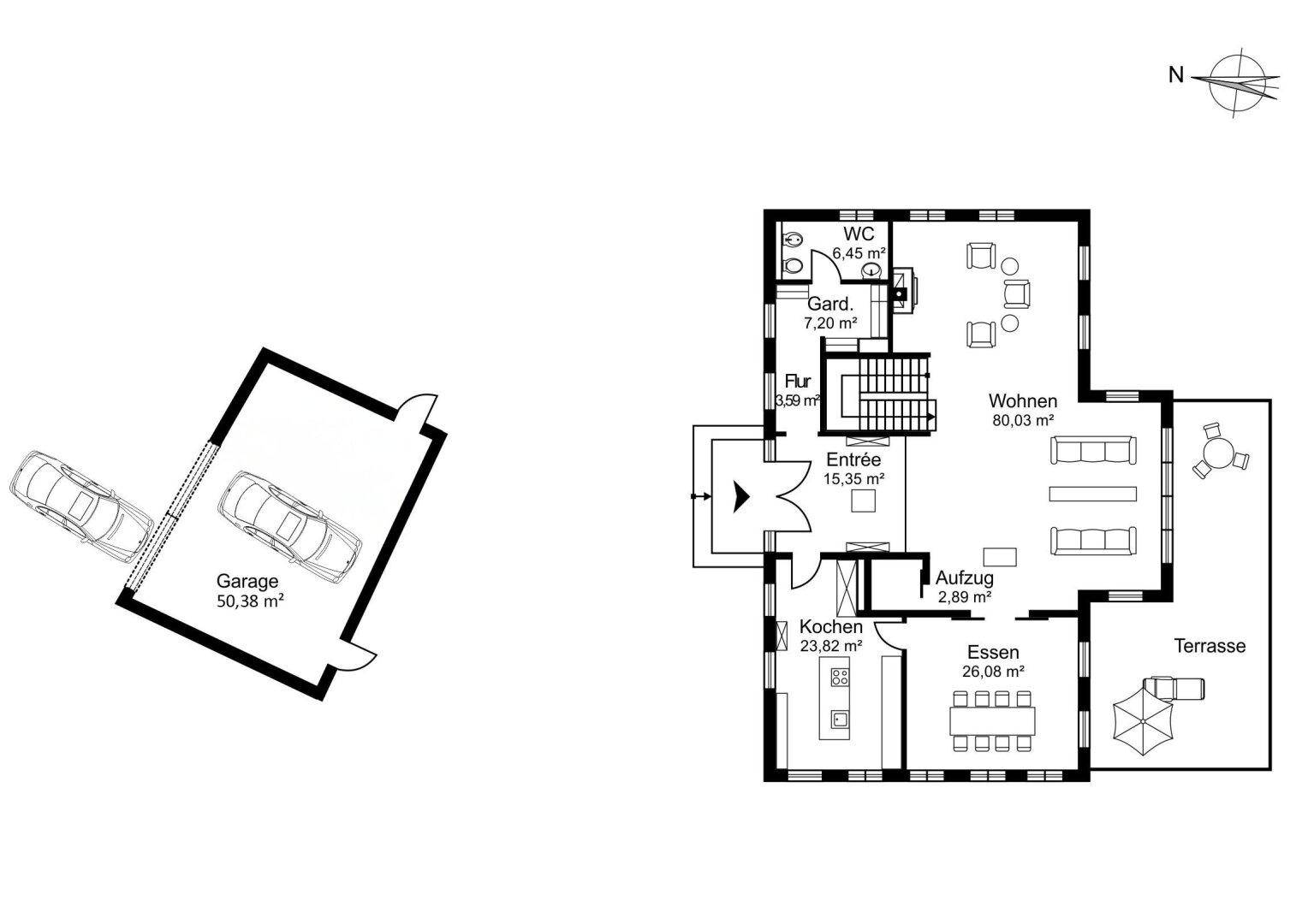 Grundriss des Erdgeschosses mit offenem Wohnbereich, Küche, Esszimmer und separater Garage.