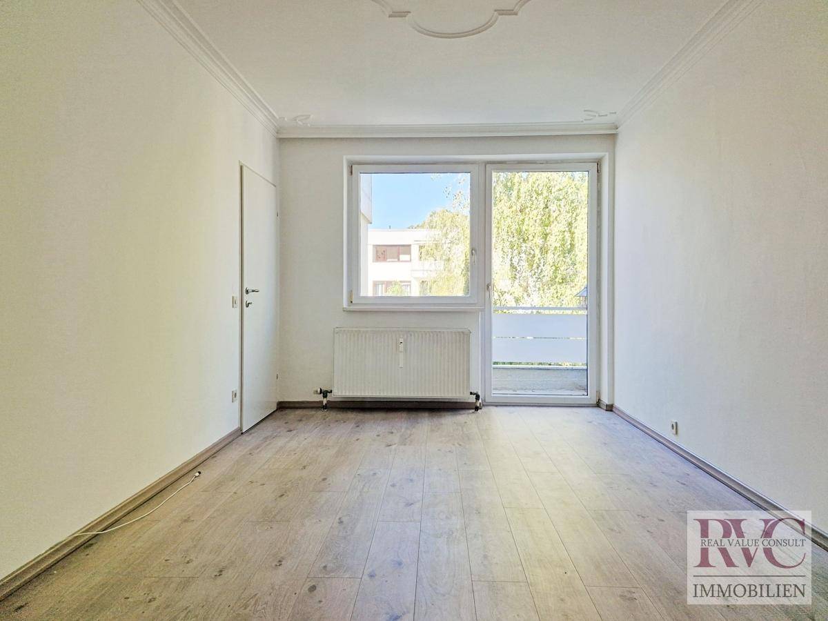 Schlafzimmer Bild 1