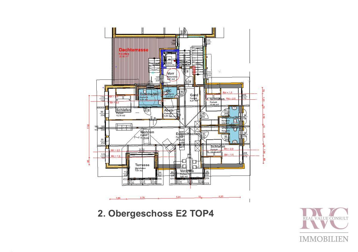 Grundriss des zweiten Obergeschosses mit Terrasse und Dachterrasse, detailliertem Raumlayout.