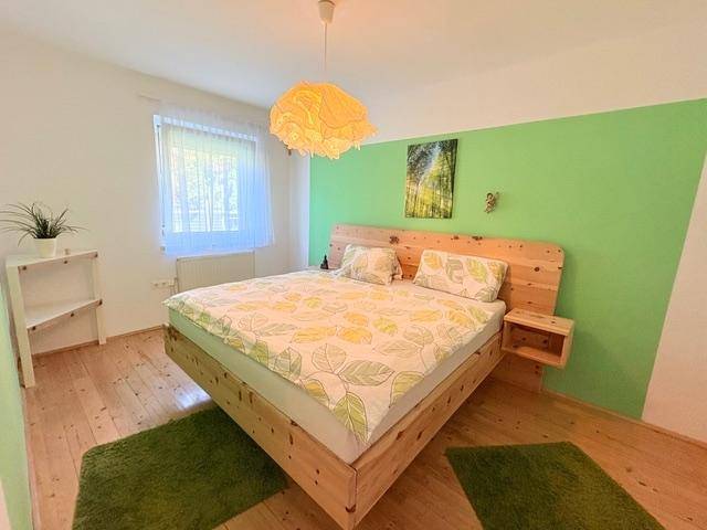Schlafzimmer.jpeg